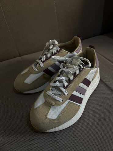 Krasofkalar və idman ayaqqabıları: Original adidas krossovka 41,5razmer Кроссовки Адидас (размер не -da lalafo.az — 3 Krasofkalar və idman ayaqqabıları: Original adidas krossovka 41,5razmer Кроссовки Адидас (размер не — 3