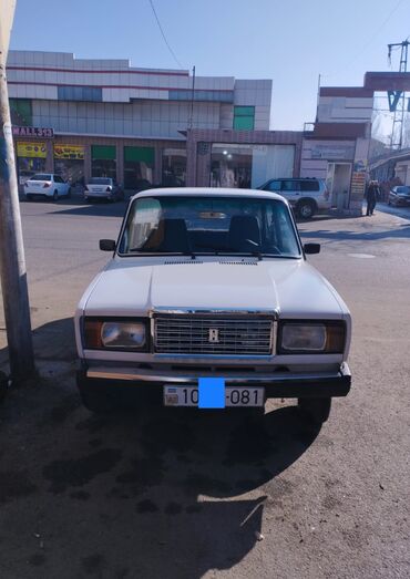 vaz 21 04 satilir: ВАЗ (ЛАДА) 2107: 1.5 л | 2002 г. 75000 км Седан