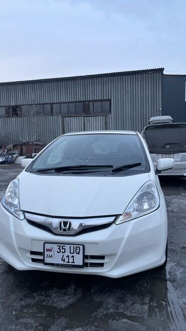 фит автомобиль: Honda Fit: 2007 г., 1.5 л, Вариатор, Бензин, Хэтчбэк