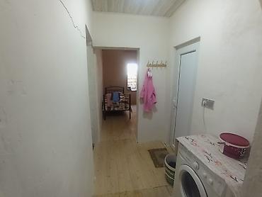 hokmelide heyet evi: 5 otaqlı, 104 kv. m, Kredit yoxdur, Orta təmir — 6
