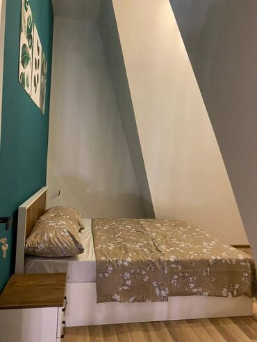 Günlük kirayə evlər: 100 kv. m, 4 otaqlı, Qaz, Kanalizasiya, Kombi — 9