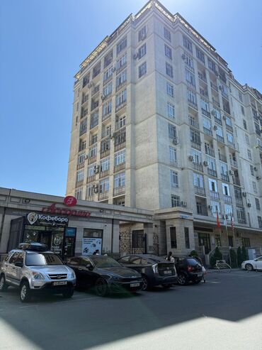 3х комнатная квартира в джале: 3 комнаты, Агентство недвижимости, С мебелью полностью