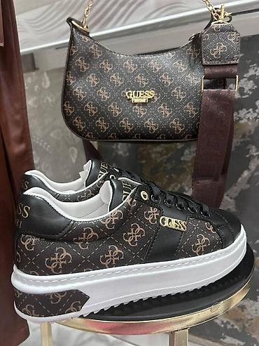 Patike: ⚜🌸🤍 𝐍𝐎𝐕𝐀 𝐊𝐎𝐋𝐄𝐊𝐂𝐈𝐉𝐀 🤍🌸⚜ 𝐁𝐫𝐨𝐣𝐞𝐯𝐢: 36 - 40 𝑪𝒆𝒏𝒂: torbice 3200 din — 11