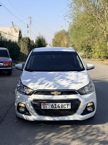 сиденья спарк: Chevrolet Spark: 2017 г., 1 л, Автомат, Бензин, Хэтчбэк — 1