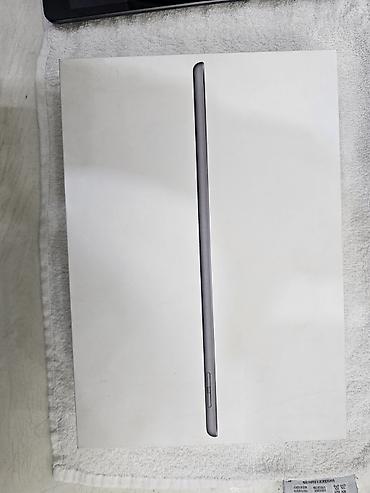 iped 9cu nesil: Apple İpad 8 ci nəsil. Çox az işlənib. heç 1 cızıq yoxdur. Nömrə ilə — 5