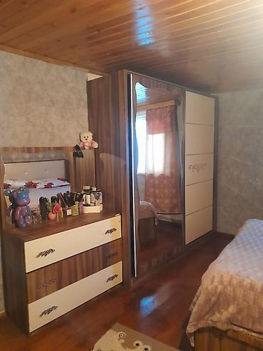 astarada ev satilir: Satılır: yaşayış evi 4 otaq genis endirim oludu — 6