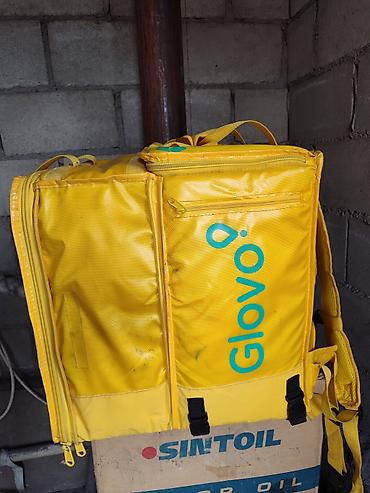 Терморюкзак курьерский Glovo (желтый, фирменный) - Вместительный
