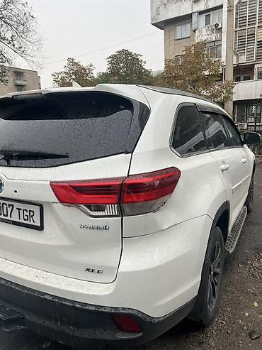 америк: Toyota Highlander: 2018 г., 3.5 л, Вариатор, Гибрид, Кроссовер — 3