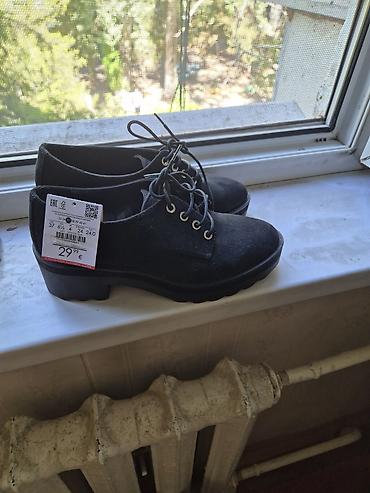 netto s: Оксфорды, 37, Bershka, Новый, цвет - Черный — 1