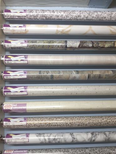 Vinil divar kağızı, oboy: Vinil Divar Kağızları Arxası Özü Yapışqandır. Rulon da 10 metr olur — 15