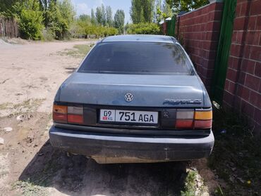 машине фит: Volkswagen Passat: 1988 г., 1.8 л, Механика, Бензин, Кабриолет