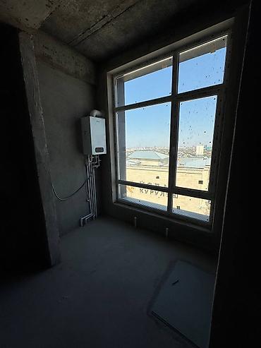 mega hous: 1 комната, 51 м², 11 этаж, ПСО (под самоотделку) — 4