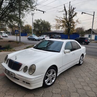 Mercedes-Benz: Mercedes-Benz E-Class: 2000 г., 3.2 л, Автомат, Бензин, Седан — 4