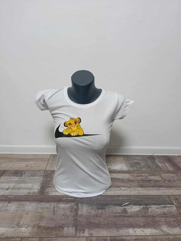 Majice kratkih rukava: Nike, S (EU 36), Pamuk, bоја - Šareno — 4