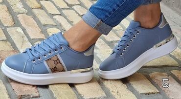 Women's Sneakers and athletic shoes: 41 — 7