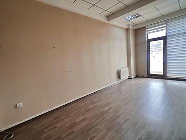 hostel 28: 28 May metrosunun yaxınlığı, AF biznes mərkəzinin 6-cı mərtəbəsində — 2