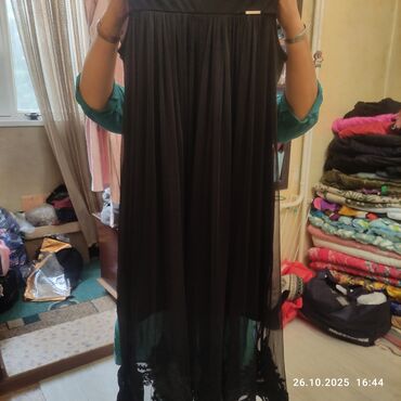 Другая женская одежда: Набор женской одежды (4 предмета) 1) Удлинённый жилет без рукавов - — 16