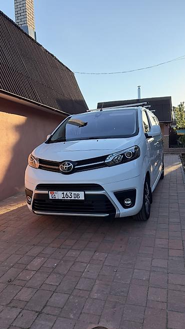 tayota progres: Toyota ProAce: 2022 г., 2 л, Автомат, Дизель — 1