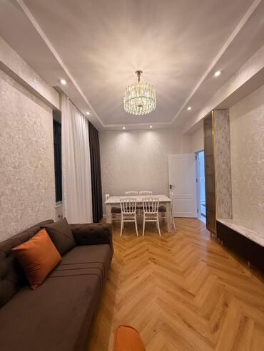 Yeni tikili: 2 otaqlı, Yeni tikili, 74 kv. m -da lalafo.az — 4 Yeni tikili: 2 otaqlı, Yeni tikili, 74 kv. m — 4