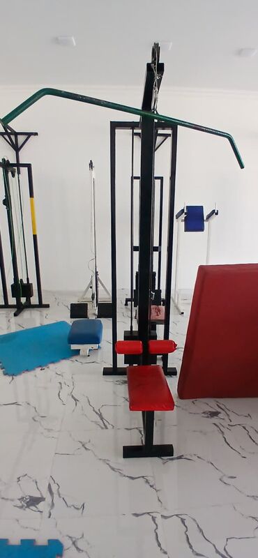 Digər trenajorlar: Fitnes zalı üçün trenajorlar – dəst - Arxa və sinə üçün dartma — 4