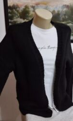 Džemperi, kardigani: M, Drugi tip na lalafo.rs — 28 Džemperi, kardigani: M, Drugi tip — 28