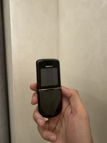 tək şəxsiyyət vəsiqəsi ilə telefon: Nokia 8 Sirocco, rəng - Qara