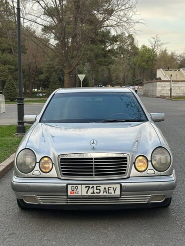 мерседес 210 салон: Продаю w210 Год: 1998 Объем: 2.4 V-образка Коробка: Автомат (5ступка)