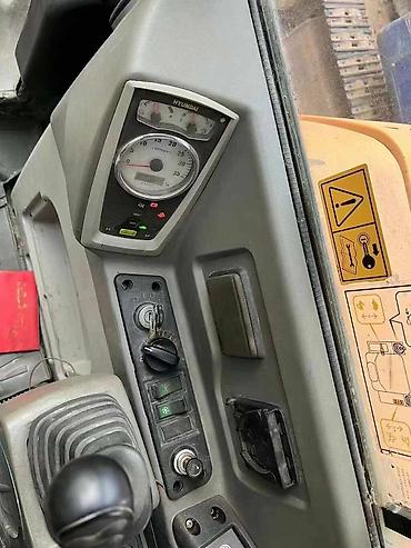 Экскаваторы: Экскаватор, Hyundai, 2018 г., Гусеничный — 9