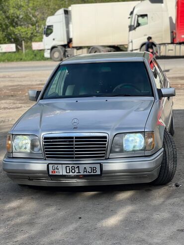 Mercedes-Benz E 280: 1994 г., 2.8 л, Автомат, Бензин, Седан