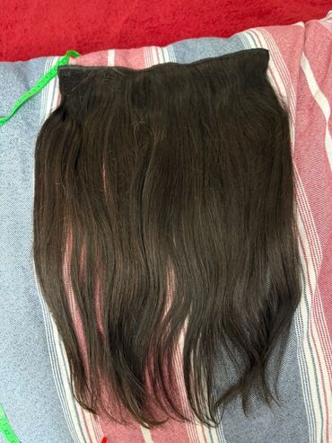 Təbii saçlar, pariklər: Qaynaq saçlar, Təbii — 2