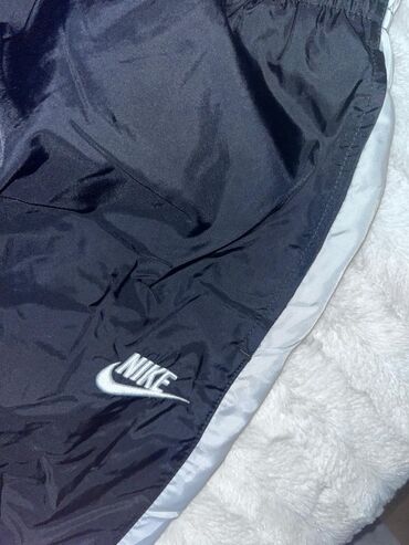 Šuškavci: Šuškavac, L (EU 52), Nike, bоја - Crna, Najlon — 10