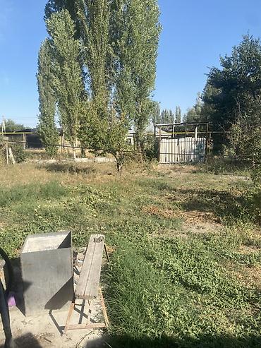 дом фасат: Продаётся жилой дом с приусадебным участком. - Участок огорожен — 6