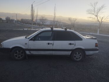 Volkswagen: Volkswagen Passat CC: 1989 г., 1.8 л, Механика, Бензин, Седан — 1