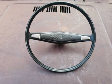 Auto delovi: Volan Lada 2121 Niva. Polovno, očuvano kao novo. Skinuto sa — 3