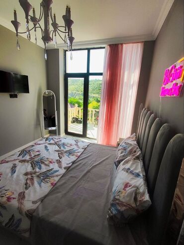 Günlük kirayə evlər: 50 kv. m, 2 otaqlı — 11