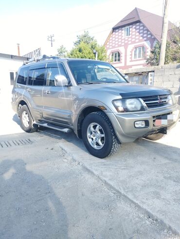срочно срочно продаю машина: Mitsubishi Montero: 2001 г., 3.5 л, Автомат, Бензин, Внедорожник