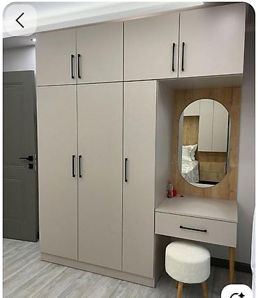 madera mebel: Mebel dəsti – qarderob və makiyaj masası - Dizayn: müasir, açıq bej — 1