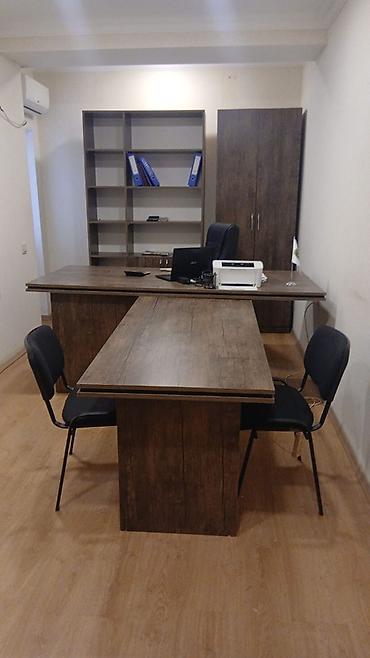 Ofis mebeli kreslolar daxil Tecili satilir 1100 azn (alinib 2500