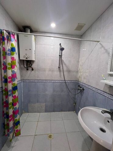 Uzunmüddətli kirayə mənzillər: Həzi Aslanov metrosu yaxınlığı,Gənclik parkı 3 dəqiqəlik məsafədə, 257 — 9