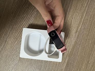 saat kreditle: HONOR Band 5 fitnes qolbağı – çəhrayı Xüsusiyyətlər: - Rəngli AMOLED — 3