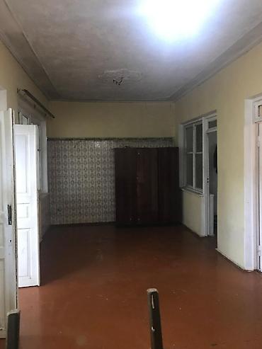 Kirayə evlər: 12 kv. m, 1 otaqlı, Qaz, İşıq, Su — 10