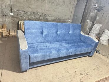 Прямые диваны: Прямой диван, Трехместный — 13