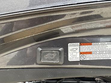 Toyota: Toyota RAV4: 2018 г., 2.5 л, Автомат, Бензин, Кроссовер at lalafo.kg — 18 Toyota: Toyota RAV4: 2018 г., 2.5 л, Автомат, Бензин, Кроссовер — 18