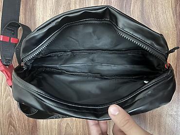 Jordan kəmər çantası (waist/sling bag) dəri - Rəng: qara, narıncı