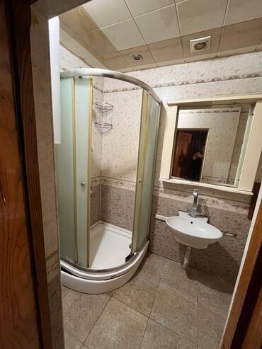 Uzunmüddətli kirayə mənzillər: Kirayə mənzil – Nərimanov metrosuna yaxın Heydər Əliyev prospekti 80 — 10