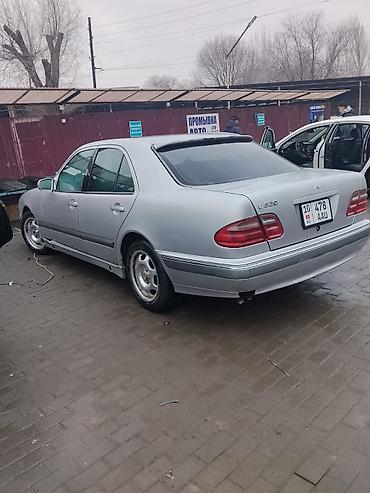 tayota vitz: Mercedes-Benz E-Class: 2000 г., 3.2 л, Автомат, Бензин, Седан — 3