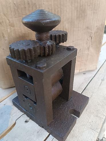 карп оптом: Вальцы ручные механические ювелирные .для прокатки мягких металов — 3