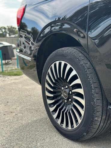 Lincoln: Lincoln Navigator: 2019 г., 3.5 л, Типтроник, Бензин, Внедорожник — 16