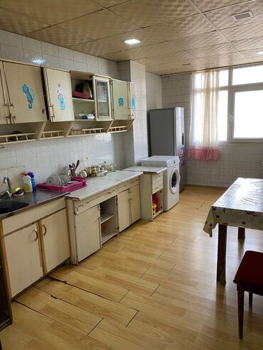 Köhnə tikili: Bakı, 3 otaqlı, Köhnə tikili, m. Qara Qarayev, 85 kv. m — 9