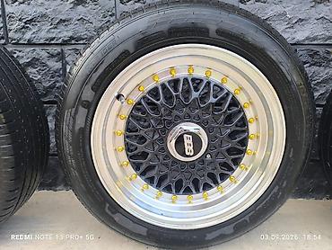 Унаа: Дөңгөлөктөр монтажда 185 / 60 / R 15, Жай, Колдонулган, Комплект, Куйма — 1
